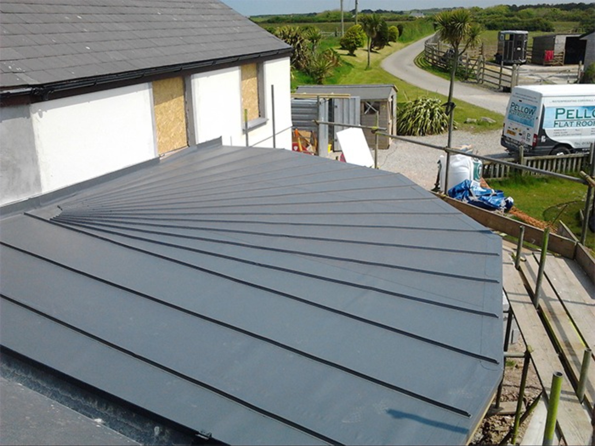 Single ply roofing – Mount hawke